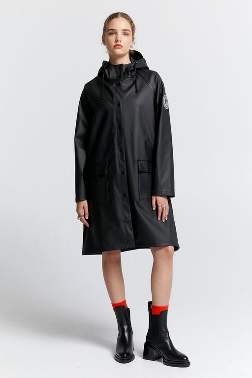 Runaway Long Raincoat Black